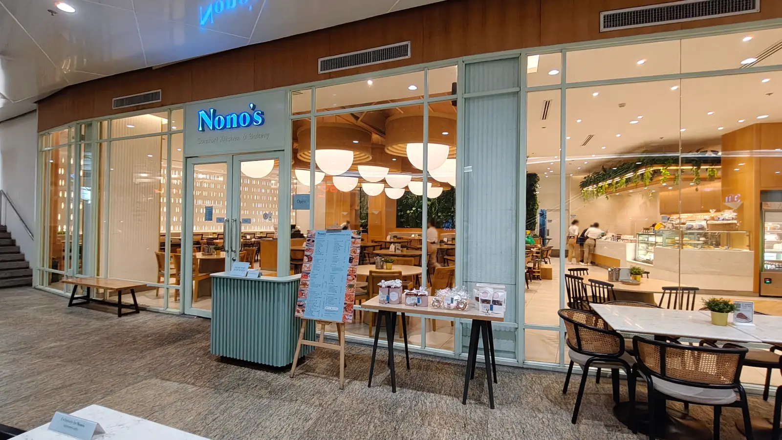 NONO'S in Gateway Mall